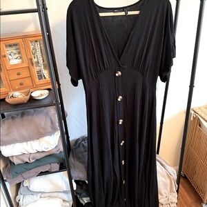Maternity maxi dress